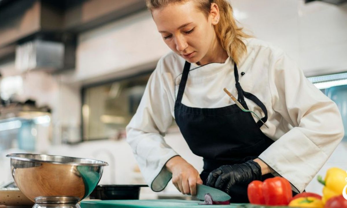 How to Find the Perfect Chef for Hire in Tampa - CookinGenie